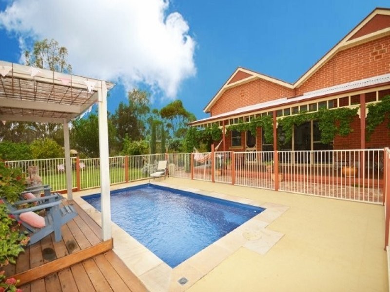 2370 Moira Street, Moama NSW 2731