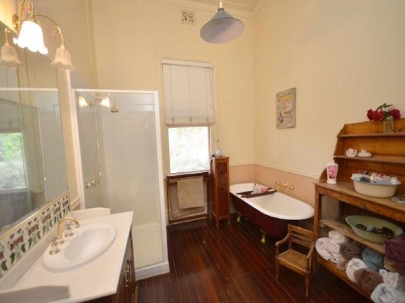 2370 Moira Street, Moama NSW 2731