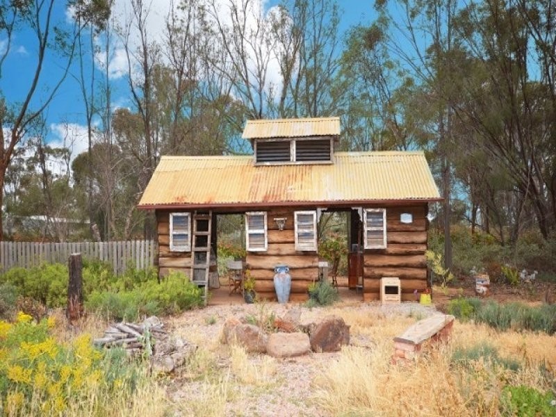 2370 Moira Street, Moama NSW 2731