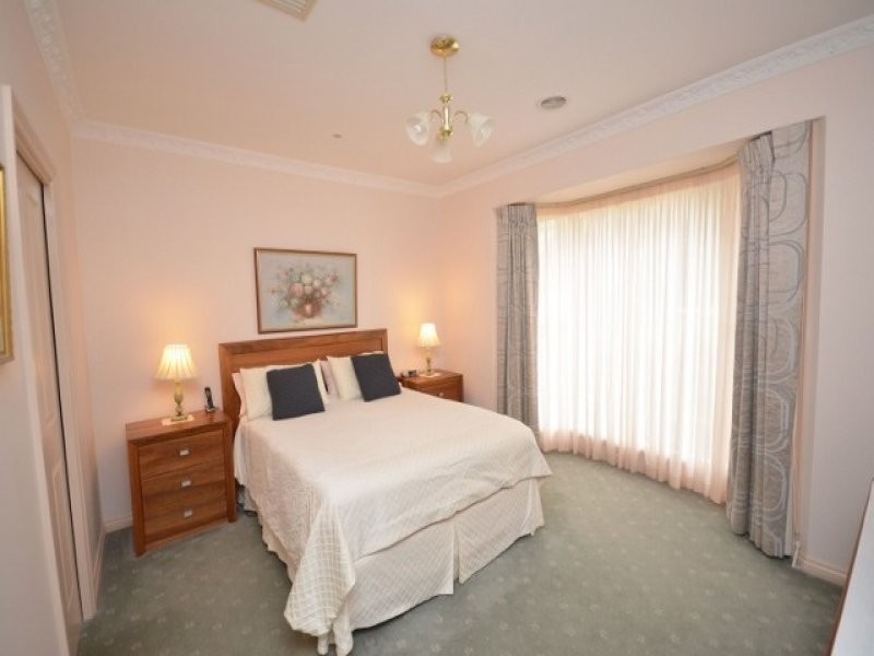 12 Tomara Court, Moama NSW 2731