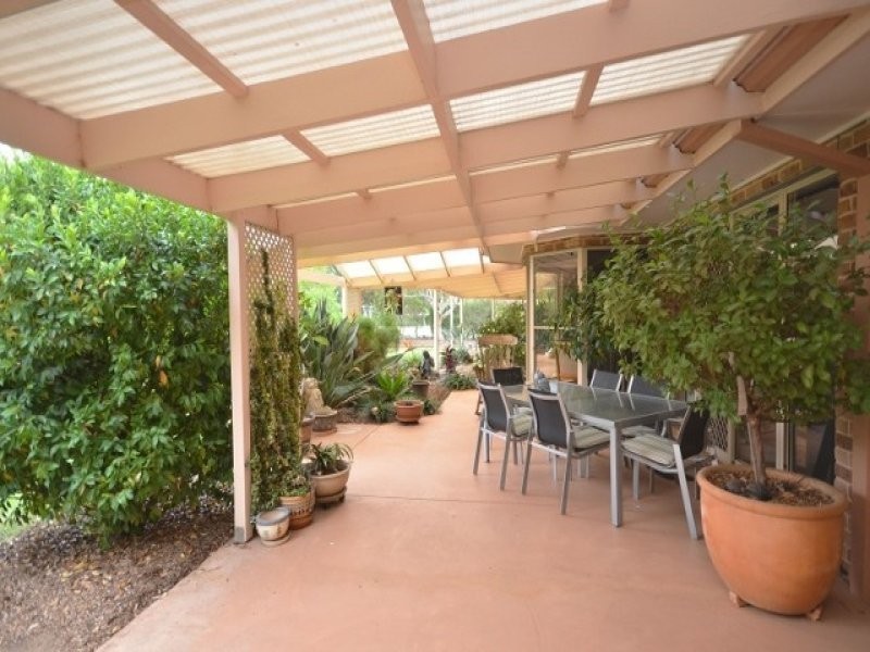 12 Tomara Court, Moama NSW 2731