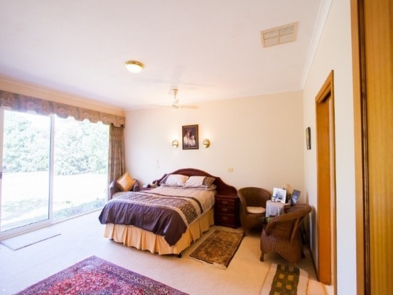 54 Riverview Court, Echuca VIC 3564