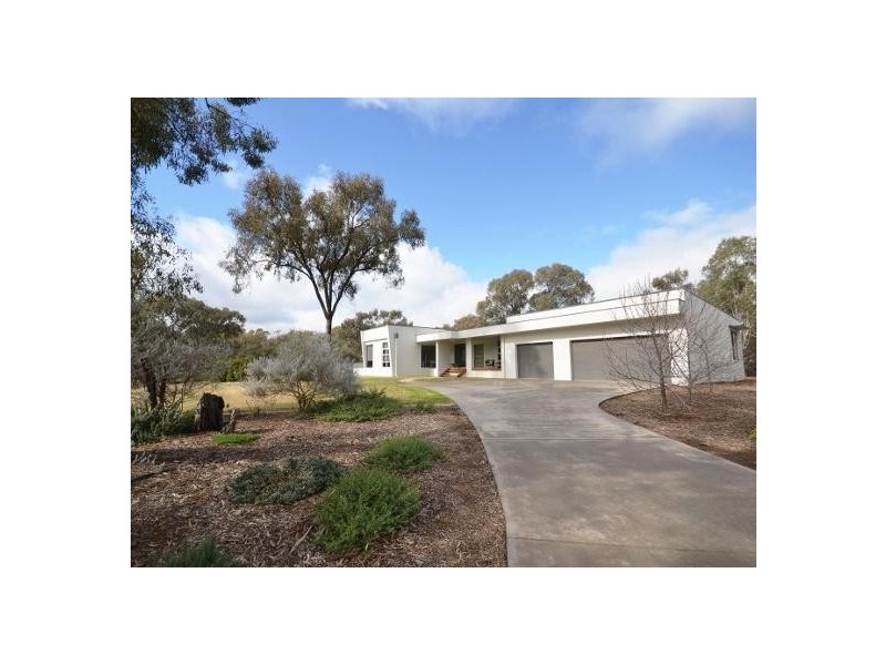 39 Pakenham Street, Echuca VIC 3564