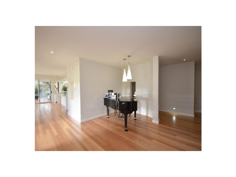 39 Pakenham Street, Echuca VIC 3564