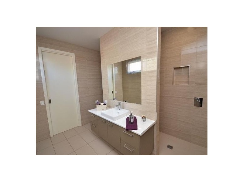 39 Pakenham Street, Echuca VIC 3564