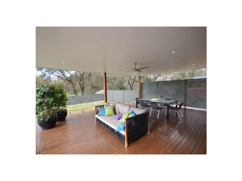 39 Pakenham Street, Echuca VIC 3564