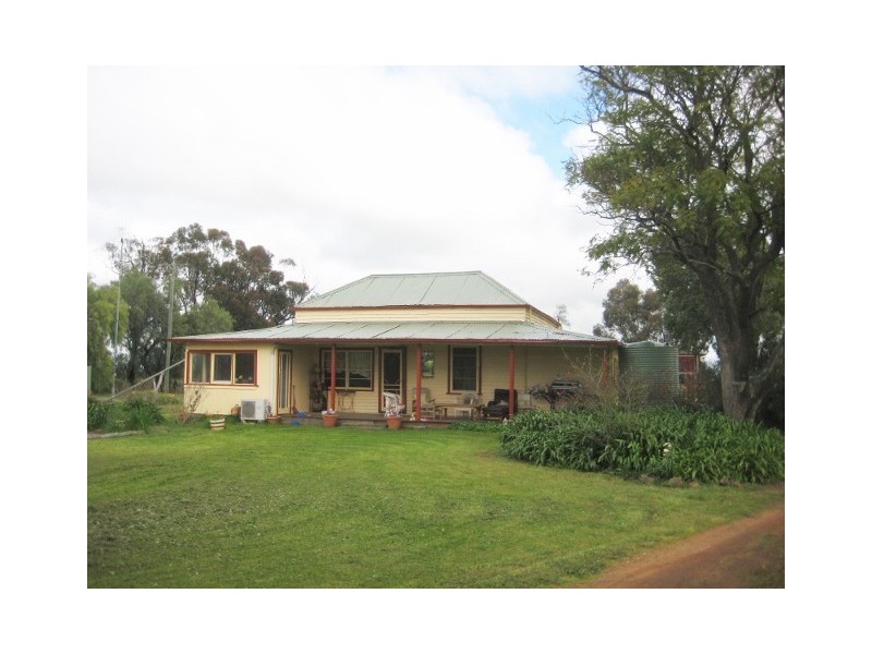 5523 Cobb Highway, Mathoura NSW 2710