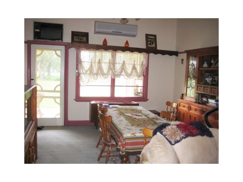 5523 Cobb Highway, Mathoura NSW 2710