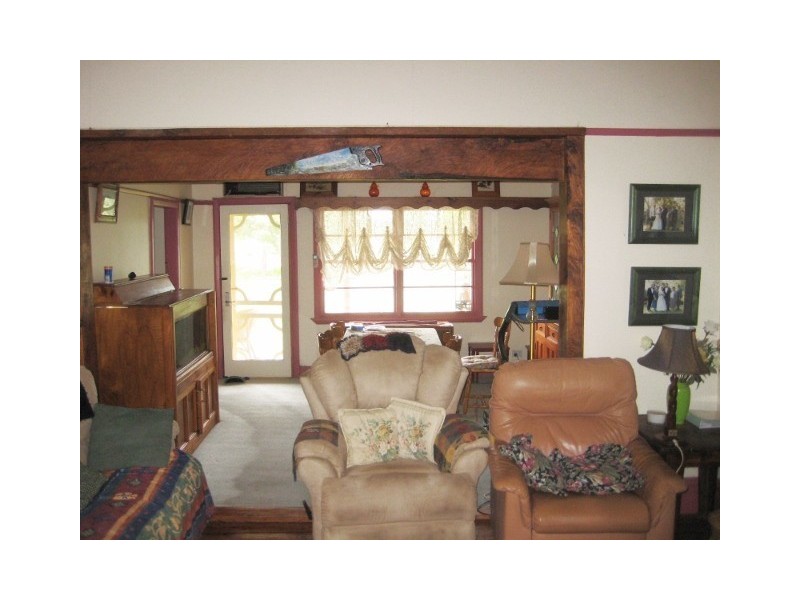 5523 Cobb Highway, Mathoura NSW 2710