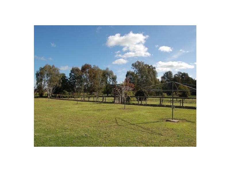 9 River View Court, Echuca VIC 3564