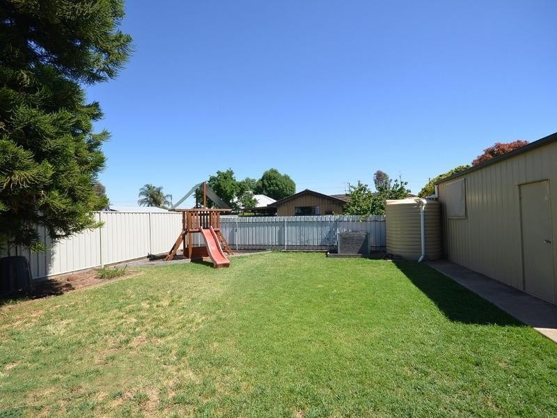 22 Porter Street, Moama NSW 2731