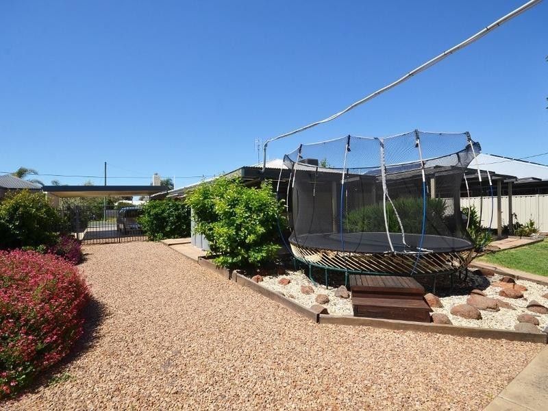 22 Porter Street, Moama NSW 2731