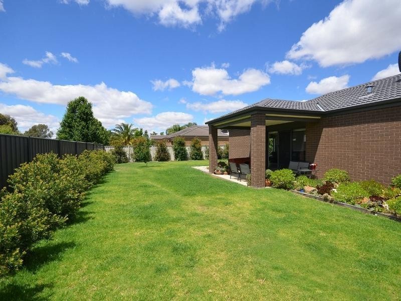 54 Shetland Drive, Moama NSW 2731