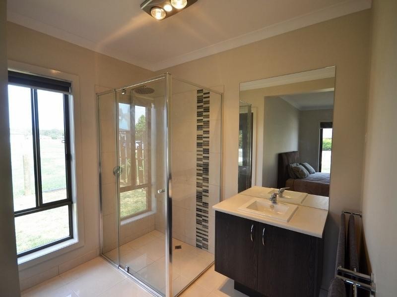 18 Winbi Avenue, Moama NSW 2731