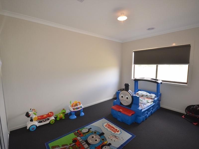 18 Winbi Avenue, Moama NSW 2731
