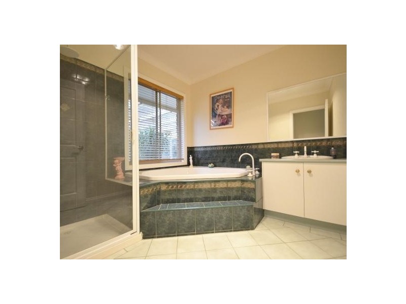 199 Wharparilla Drive, Echuca VIC 3564