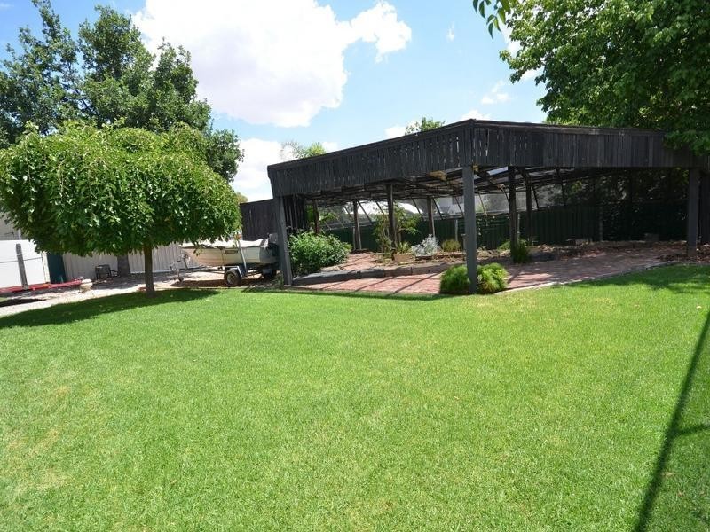 11-15 Moama Street, Echuca VIC 3564