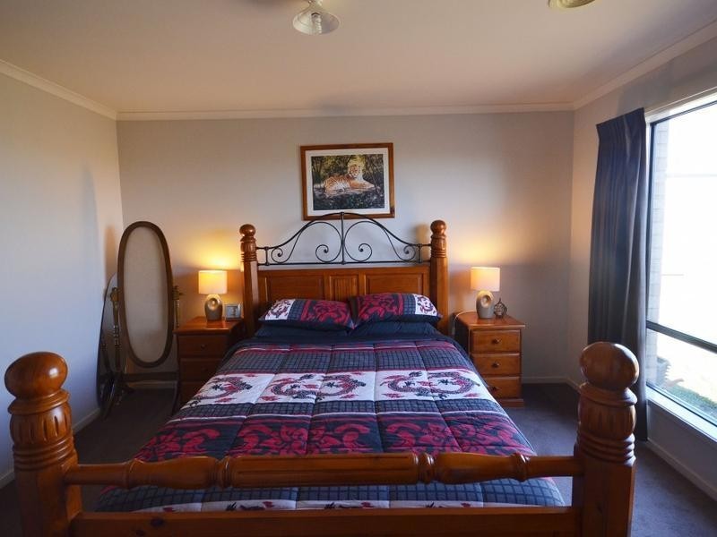25 James Street, Echuca VIC 3564