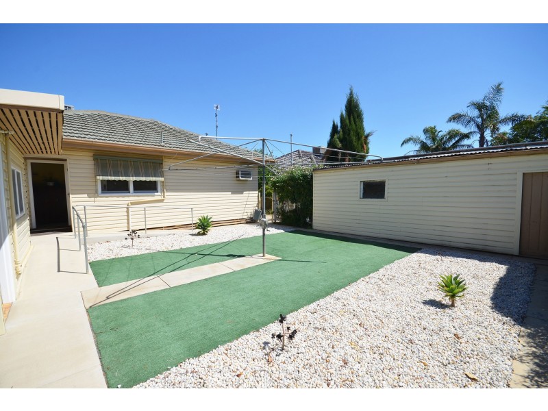 16 Hare Street, Echuca VIC 3564
