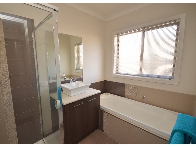 2 Yeovil Court, Echuca VIC 3564