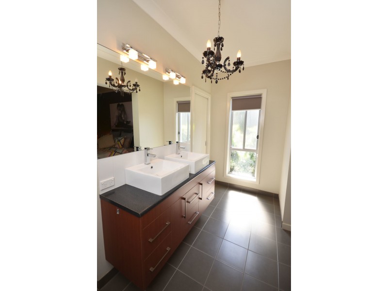 513 Mary Ann Road, Echuca VIC 3564