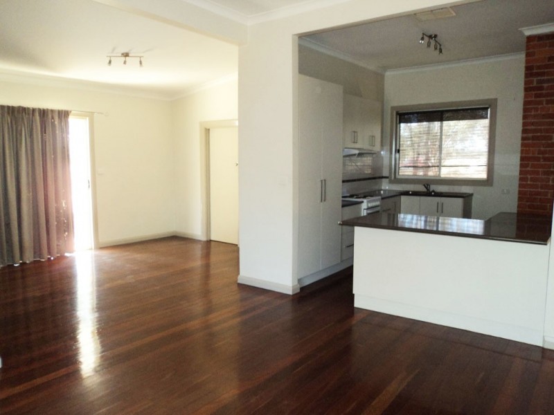 82 Moira Street, Womboota NSW 2731