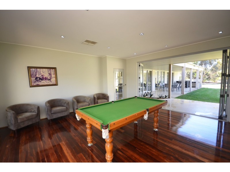10 Hollara Drive, Moama NSW 2731