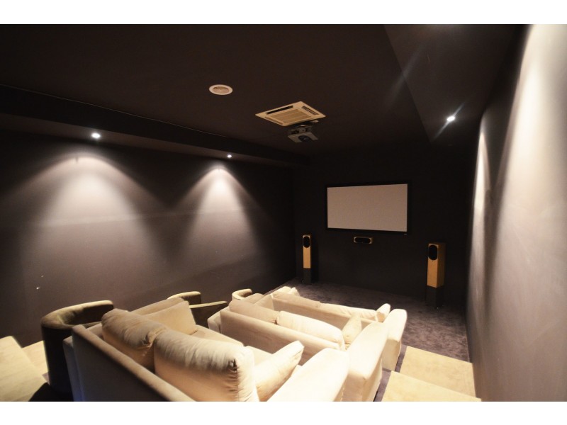 10 Hollara Drive, Moama NSW 2731