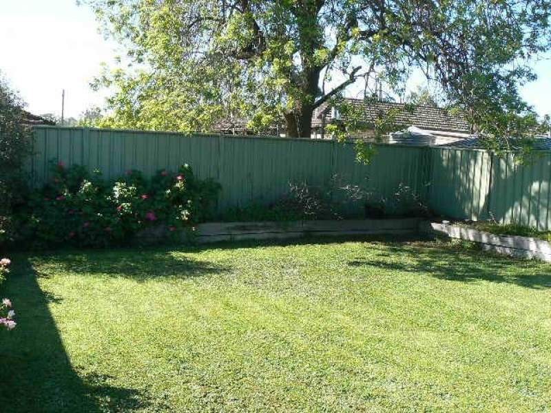 4 Patrick Place, Echuca VIC 3564