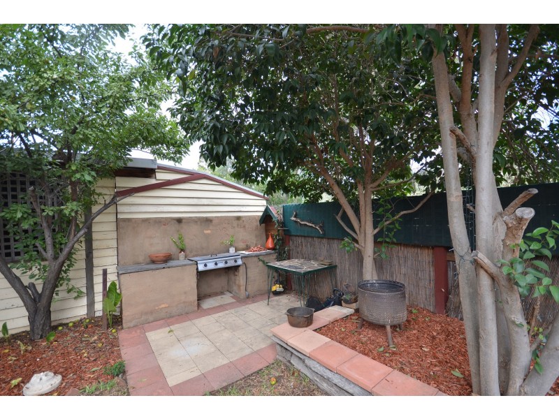 13 Hillview Avenue, Moama NSW 2731