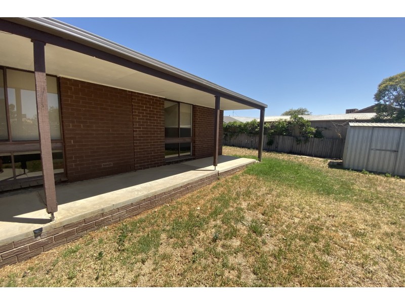 38 Hillview Avenue, Moama NSW 2731