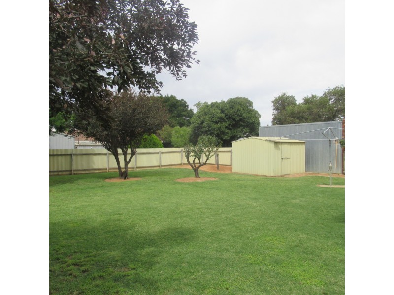 7 Lawson Drive, Moama NSW 2731
