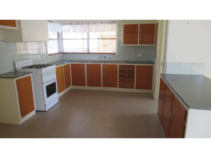 20 Civic Avenue, Echuca VIC 3564