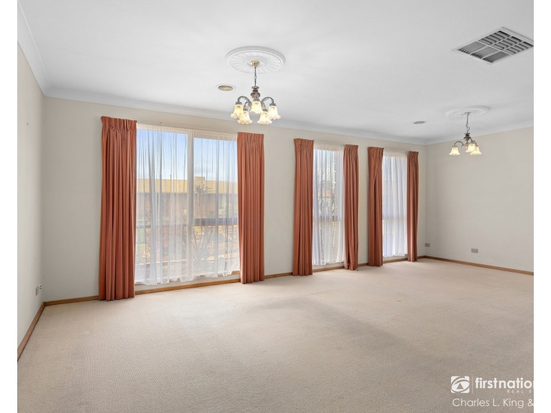 13 Lachlan Crescent, Echuca VIC 3564