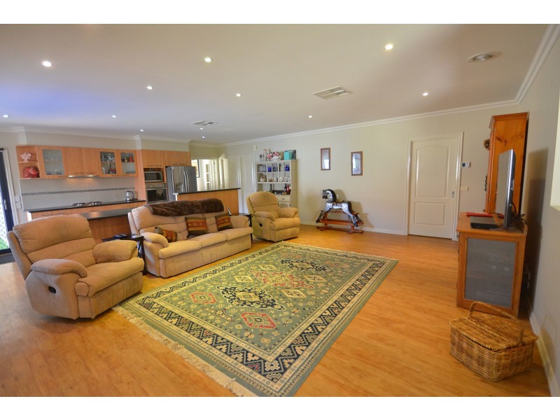 53 Aberdeen Way, Moama NSW 2731