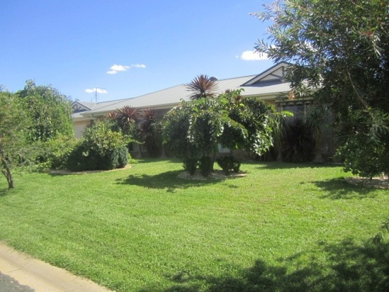 8 Stromness Court, Moama NSW 2731