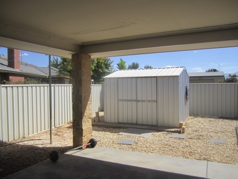 8 Stromness Court, Moama NSW 2731