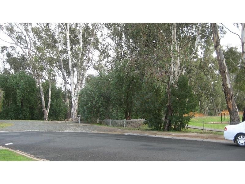 1/20 Murray Street, Echuca VIC 3564