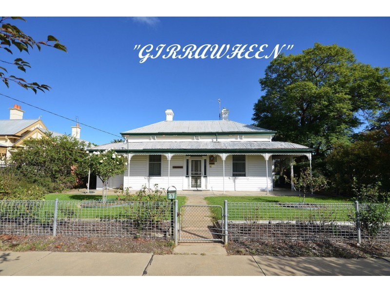 57 Hare Street, Echuca VIC 3564