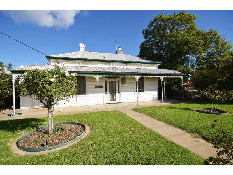 57 Hare Street, Echuca VIC 3564