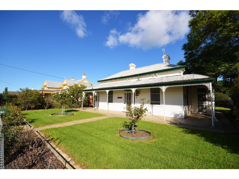 57 Hare Street, Echuca VIC 3564
