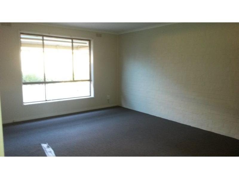 3/37 Premier Street, Echuca VIC 3564