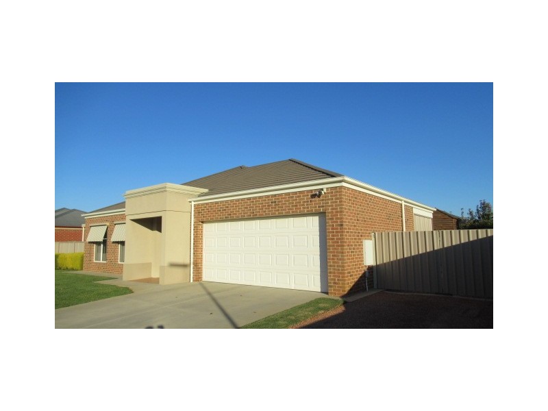 10 McLachlan Road, Echuca VIC 3564