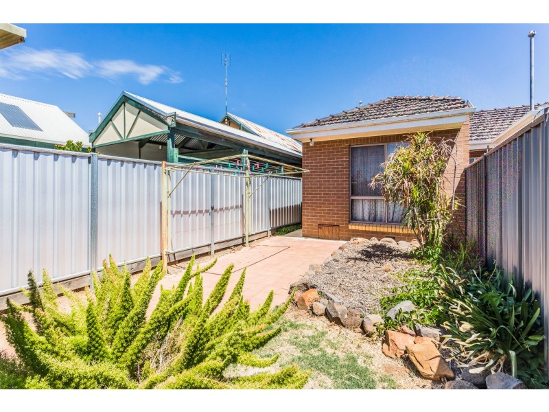 1/36 Hare Street, Echuca VIC 3564