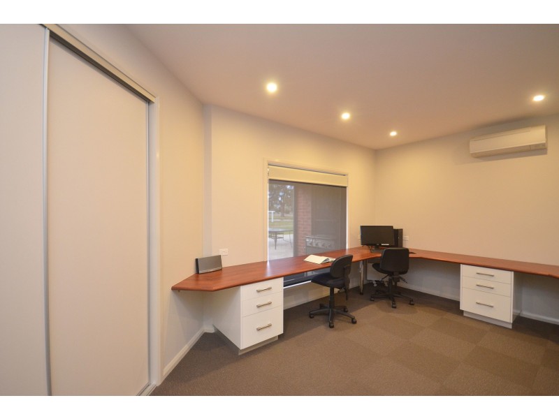 532 Perricoota Road, Moama NSW 2731