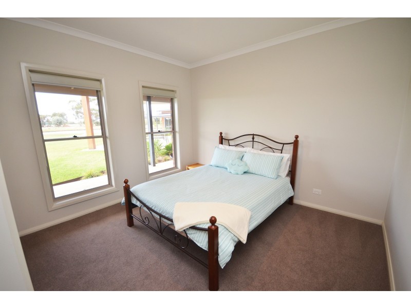 532 Perricoota Road, Moama NSW 2731