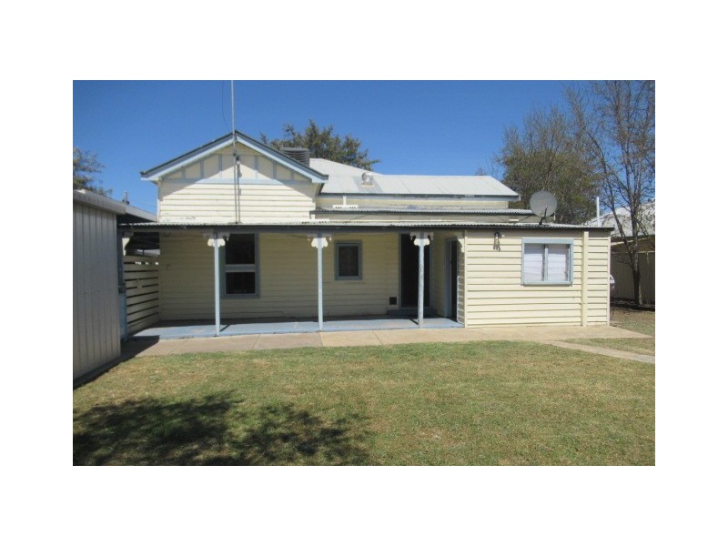 138 Pakenham Street, Echuca VIC 3564