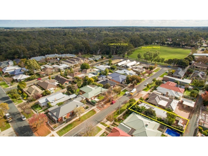 6 Yarra Street, Echuca VIC 3564