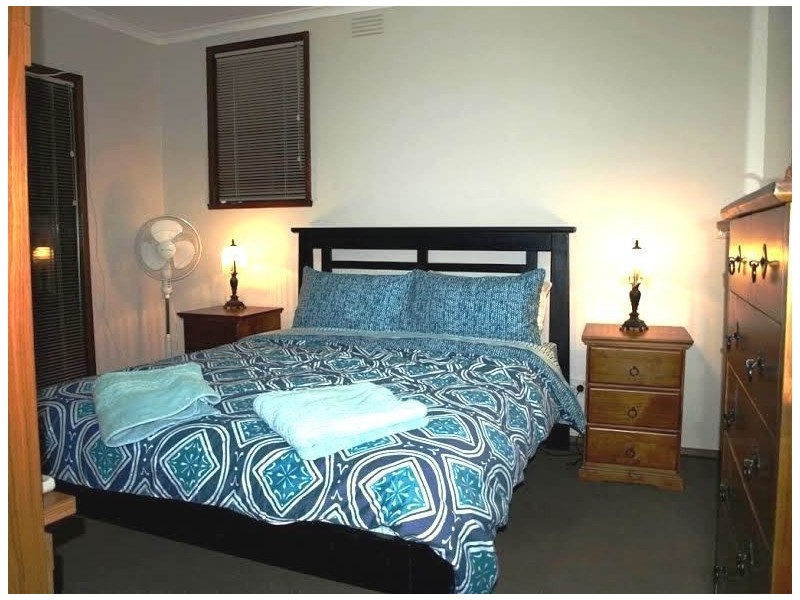 6 Yarra Street, Echuca VIC 3564