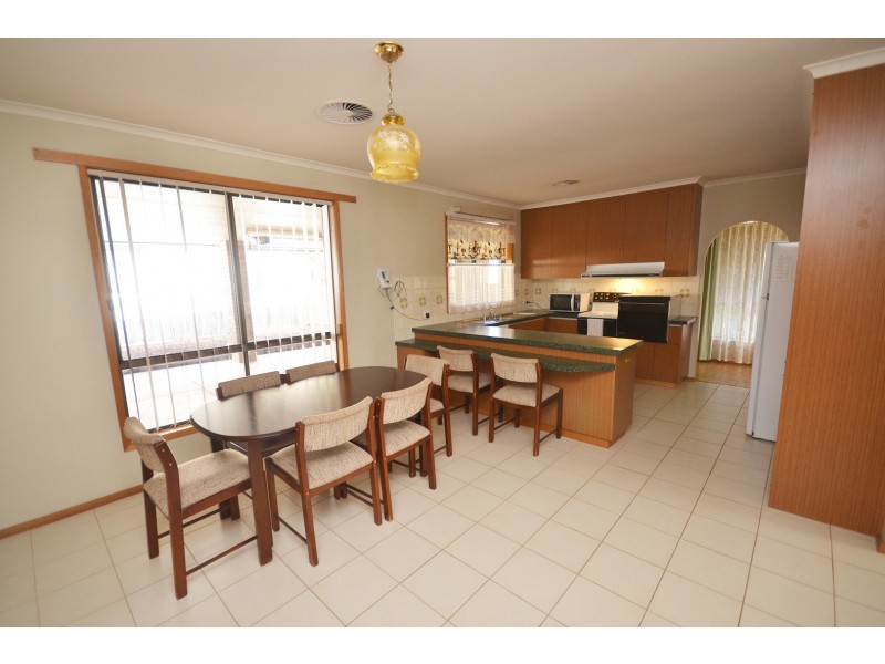 8 Yarra Street, Echuca VIC 3564